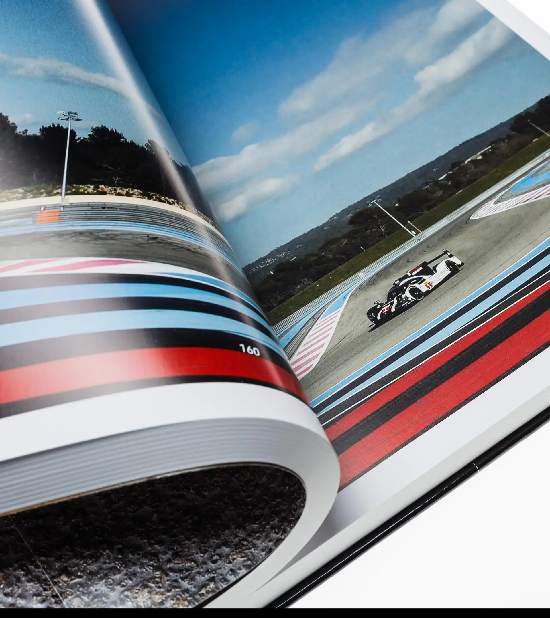 Livro: Lendário - O Porsche 919 Híbrido Projeto (Alemão) 978-3-667